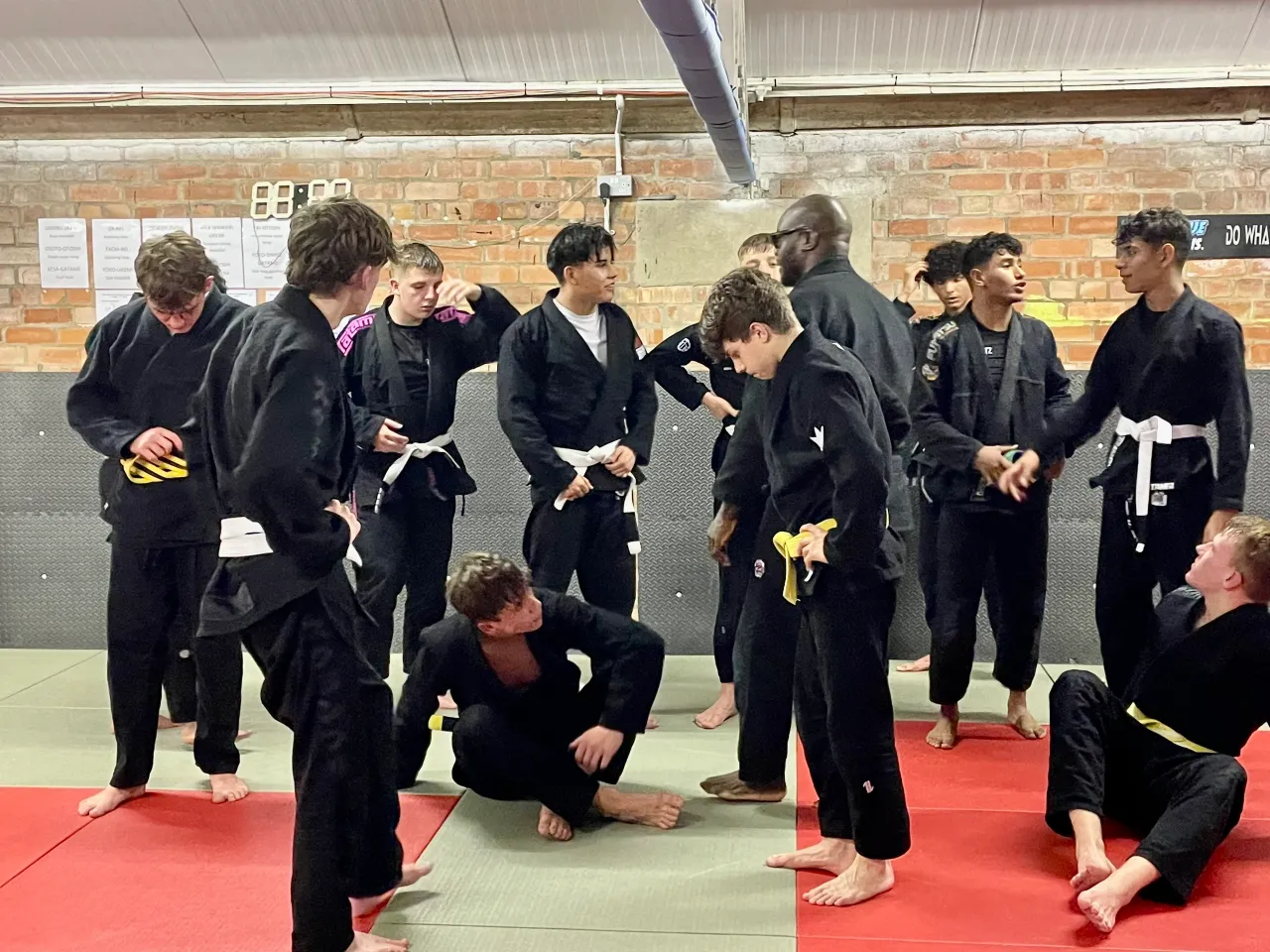 Gi/Kimono BJJ training photo 16 - Scuffle Jiu Jitsu, Lincoln